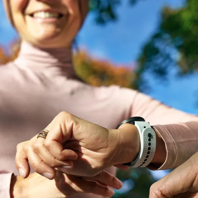 Suunto 22 mm Athletic 1 silikonrem isblå svart s+m