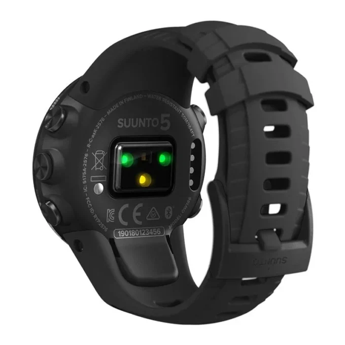 Suunto 5 All Black – kompakt GPS-sportklocka med fantastisk batteritid Suunto 5 All Black – kompakt GPS-sportklocka med fantastisk batteritid