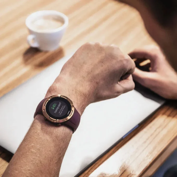 Suunto 5 burgundy copper – kompakt GPS-sportklocka med utmärkt batteritid Suunto 5 burgundy copper – kompakt GPS-sportklocka med utmärkt batteritid