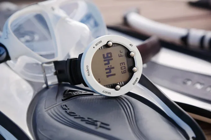 Suunto Vyper Novo vit dykdator med kompass och gasväxling Suunto Vyper Novo vit dykdator med kompass och gasväxling