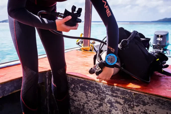Suunto Zoop Novo Blue – lättanvänd dykdator med stor display Suunto Zoop Novo Blue – lättanvänd dykdator med stor display